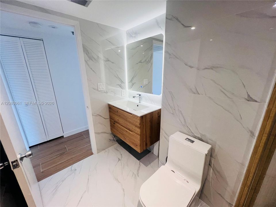 En Renta: $3,150 (2 camas, 2 baños, 1214 Pies cuadrados)