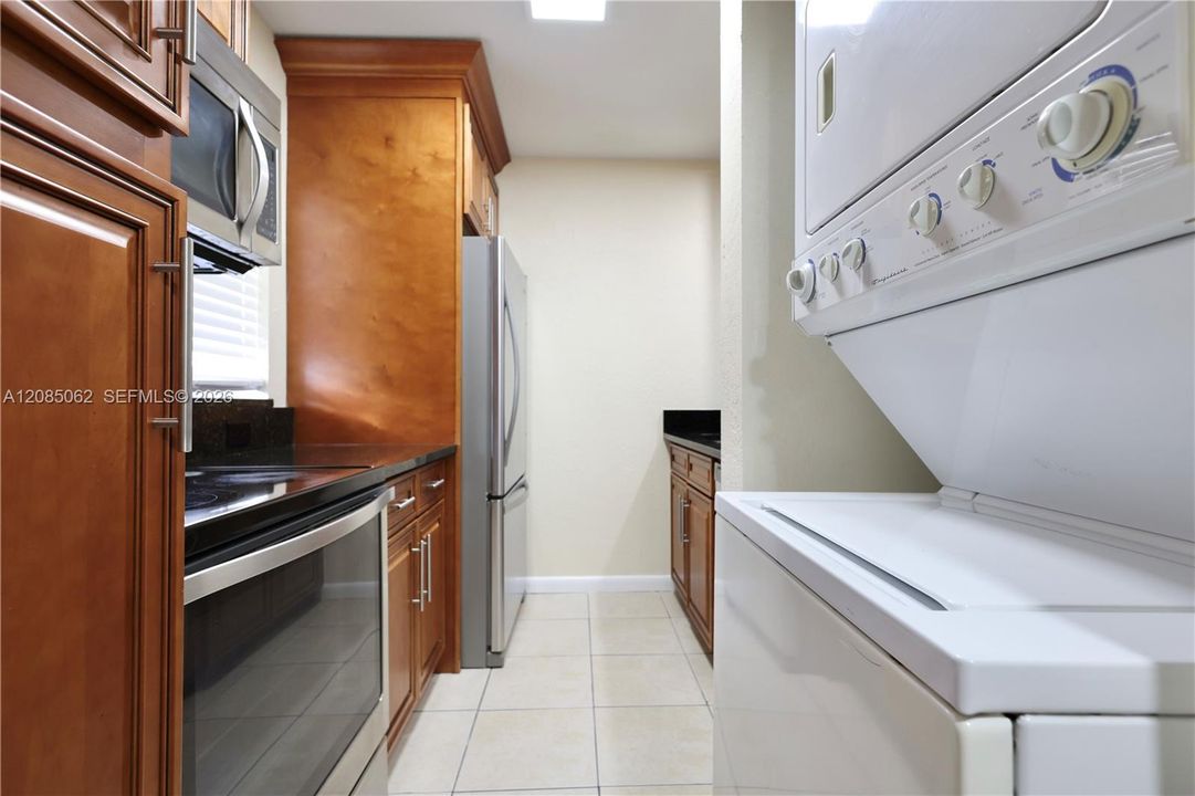 En Renta: $1,985 (2 camas, 2 baños, 768 Pies cuadrados)