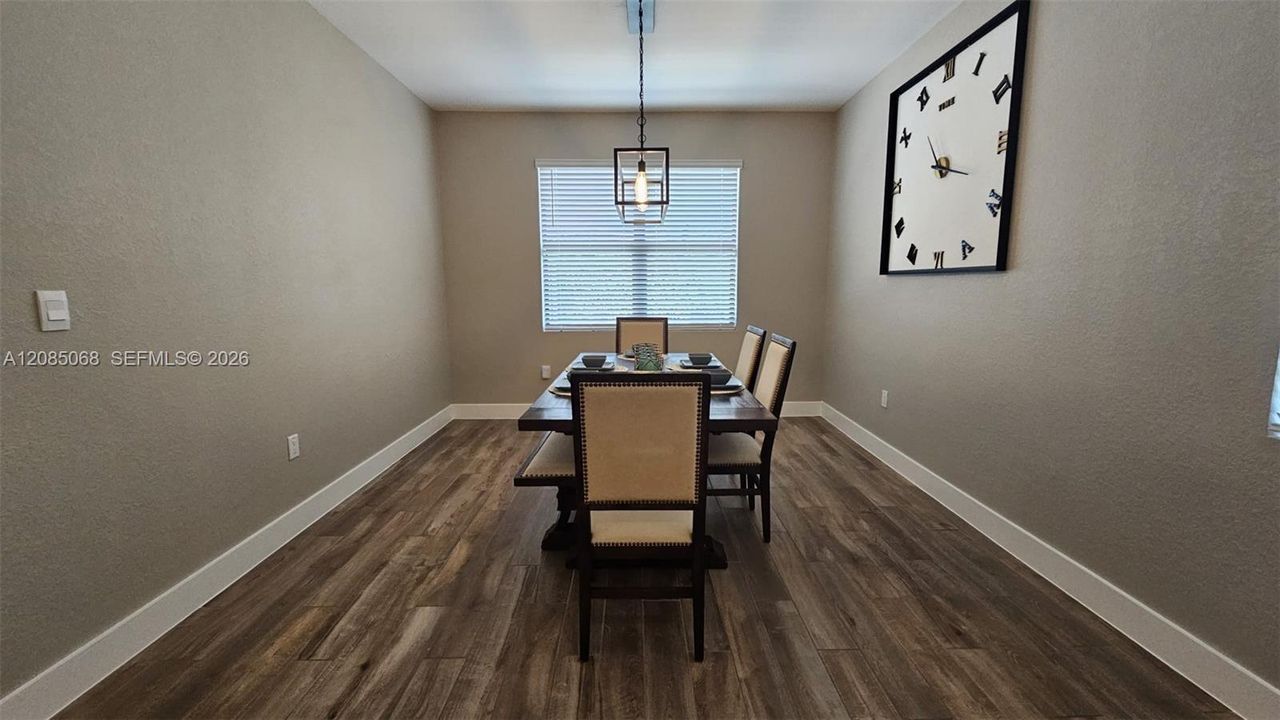 For Rent: $4,750 (4 beds, 3 baths, 2603 Square Feet)