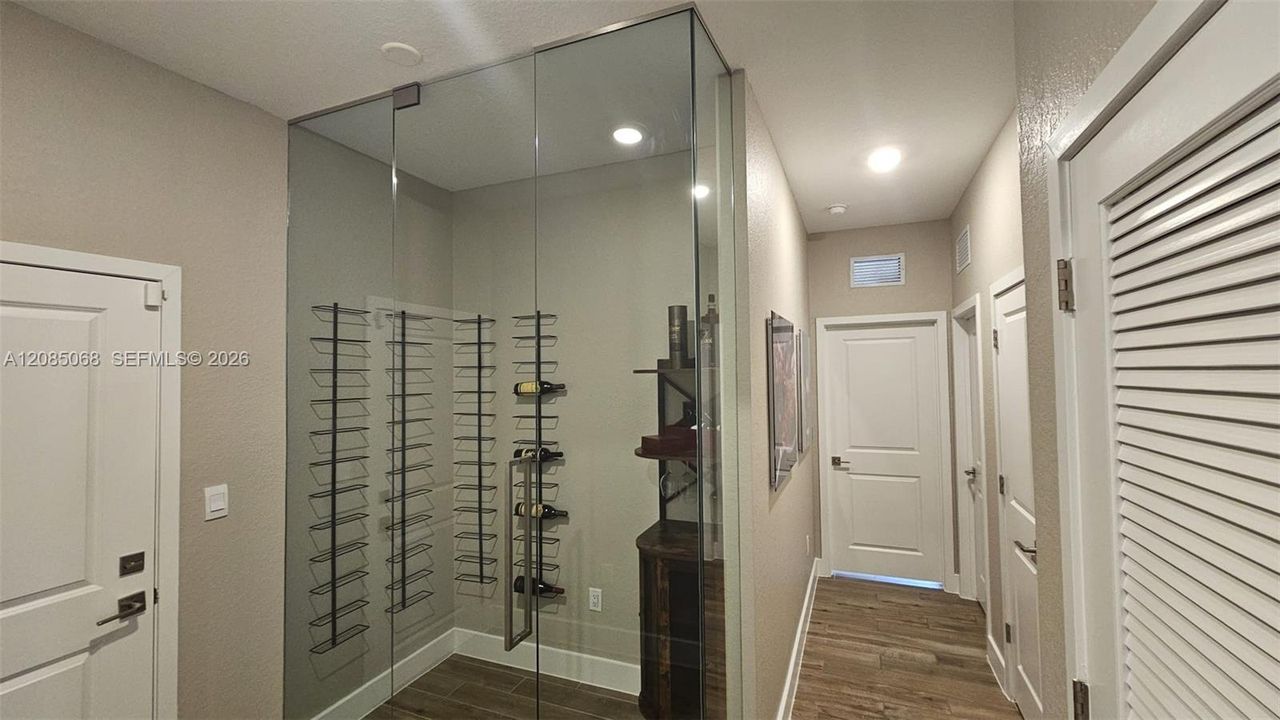 For Rent: $4,750 (4 beds, 3 baths, 2603 Square Feet)