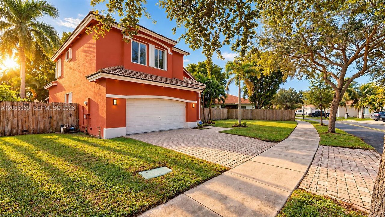 For Sale: $550,099 (4 beds, 2 baths, 2326 Square Feet)