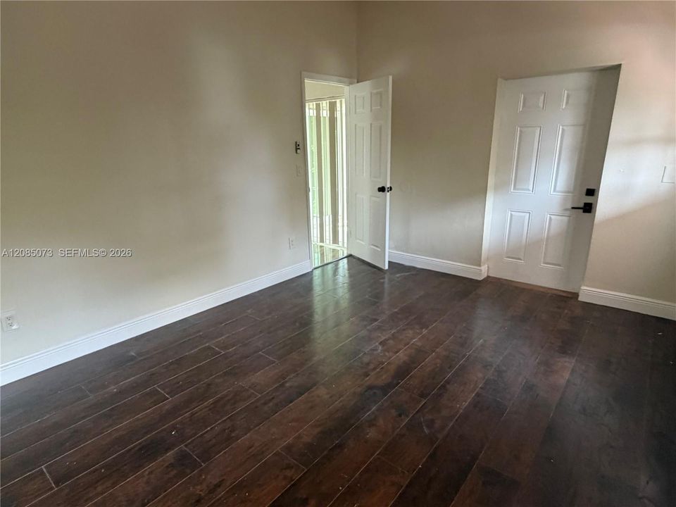 В аренду: $3,500 (3 спален, 2 ванн, 1191 Квадратных фут)