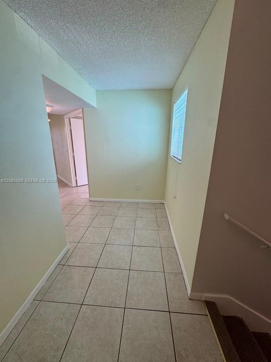 For Rent: $1,995 (2 beds, 2 baths, 1040 Square Feet)