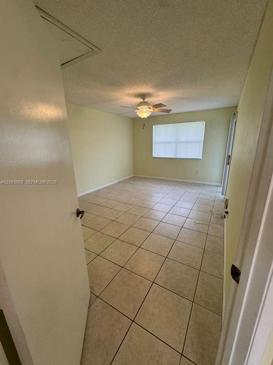 For Rent: $1,995 (2 beds, 2 baths, 1040 Square Feet)