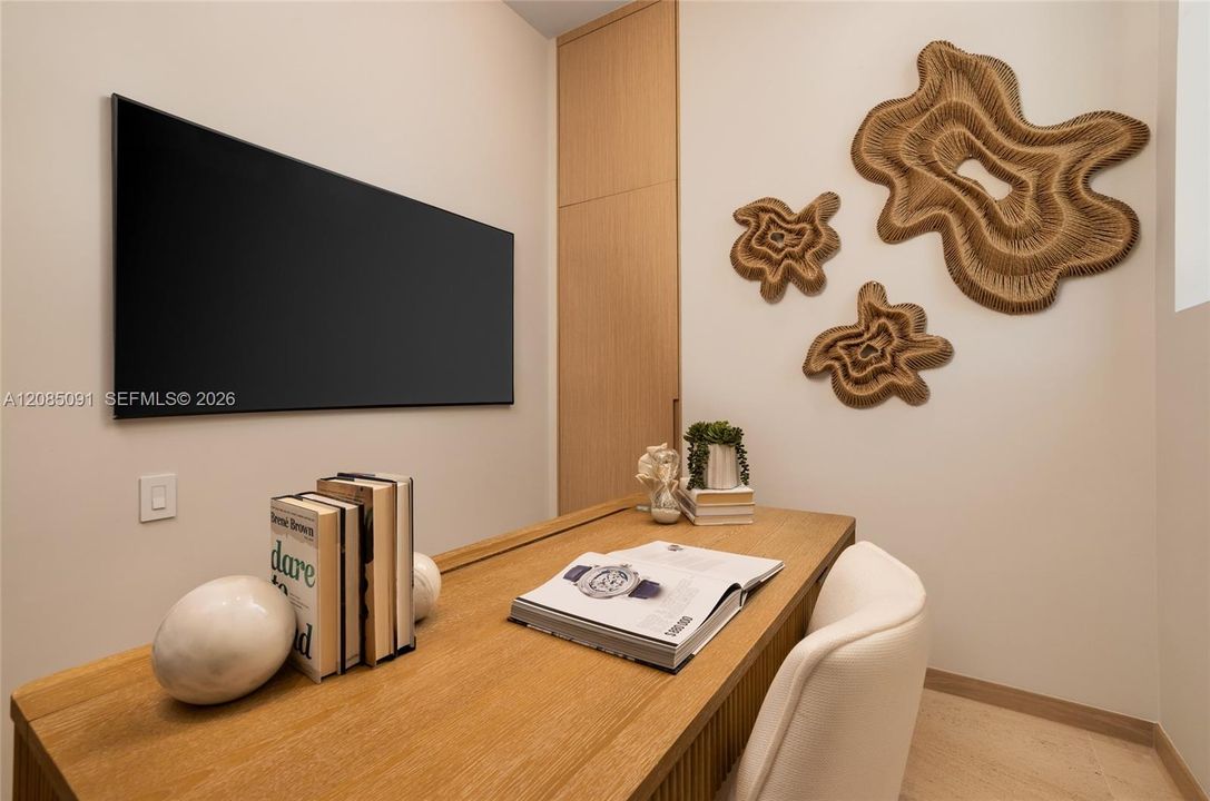 Maid room / office