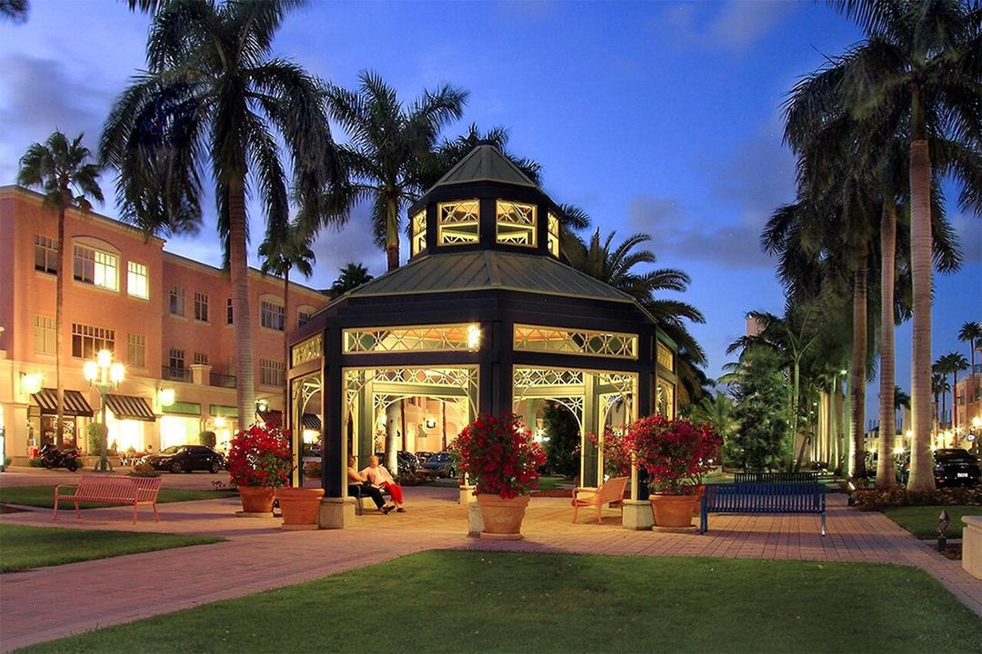 033 Mizner Park Retonda-LR