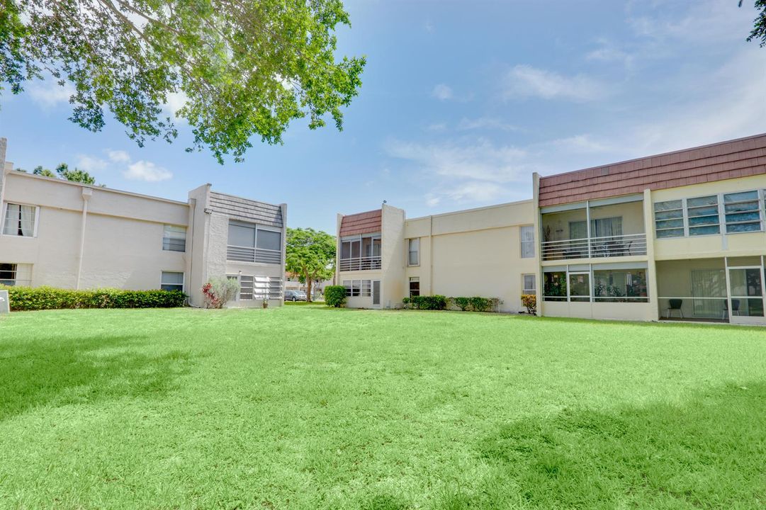 Community Courtyard