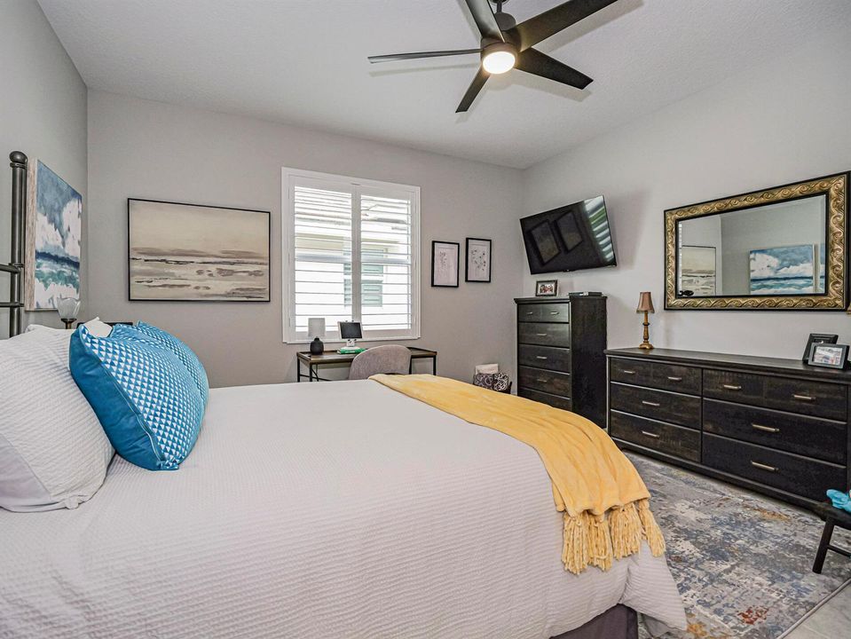2nd Bedroom