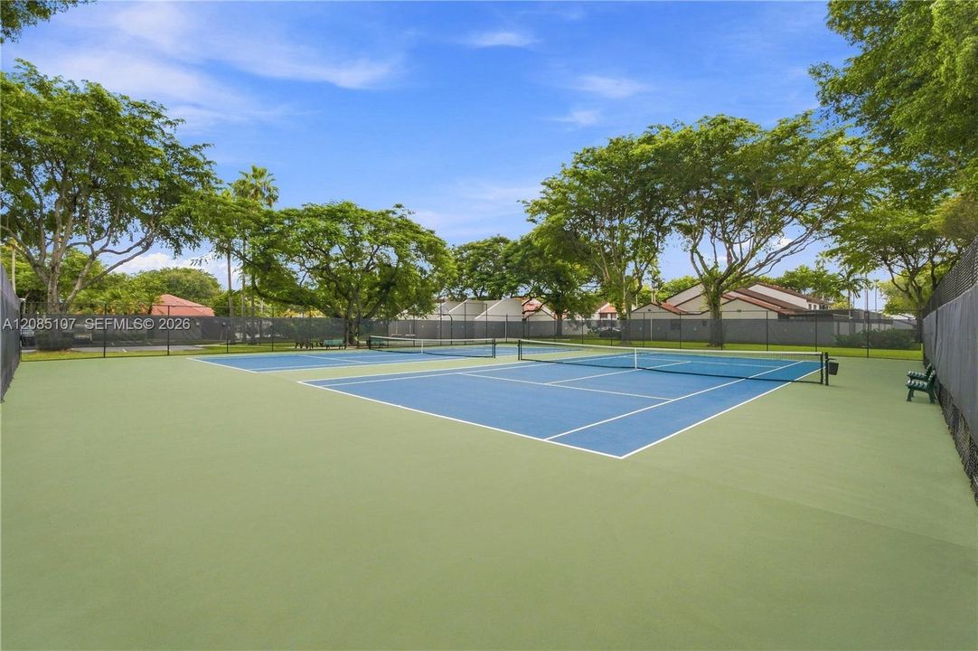 Tennis