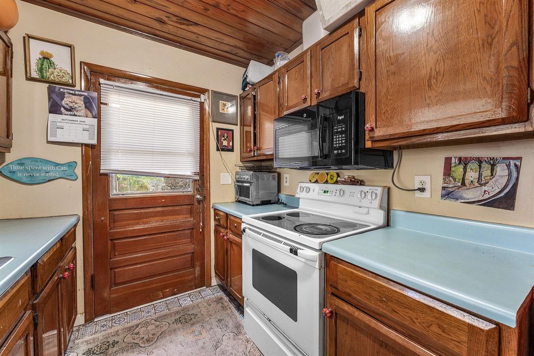 009-615NorthLStreet-LakeWorthBeach-FL-33