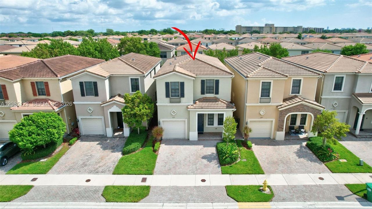For Rent: $5,000 (4 beds, 2 baths, 2156 Square Feet)