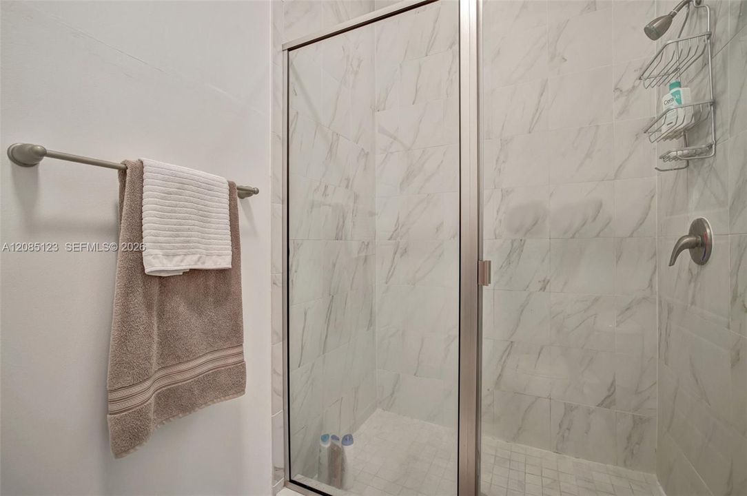 For Rent: $5,000 (4 beds, 2 baths, 2156 Square Feet)