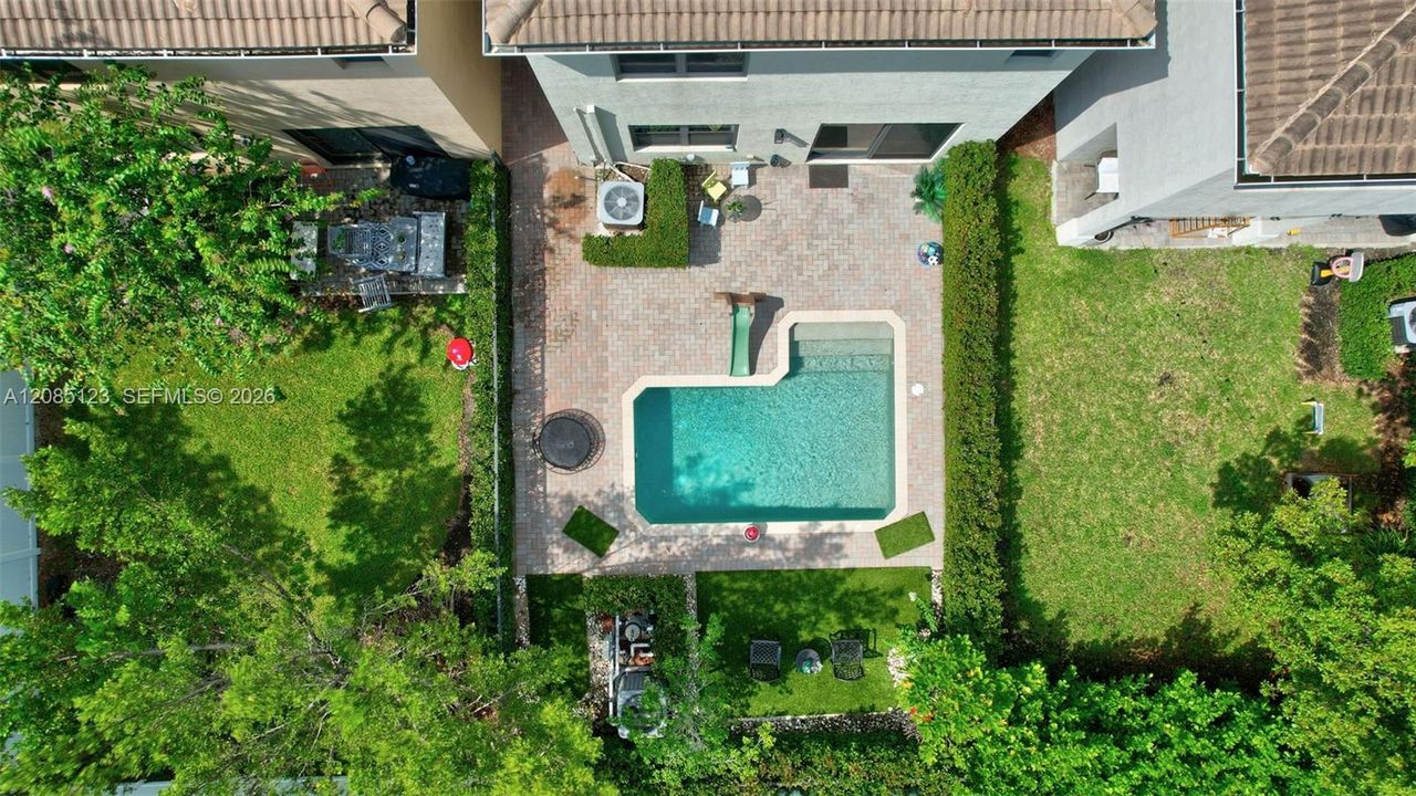 For Rent: $5,000 (4 beds, 2 baths, 2156 Square Feet)