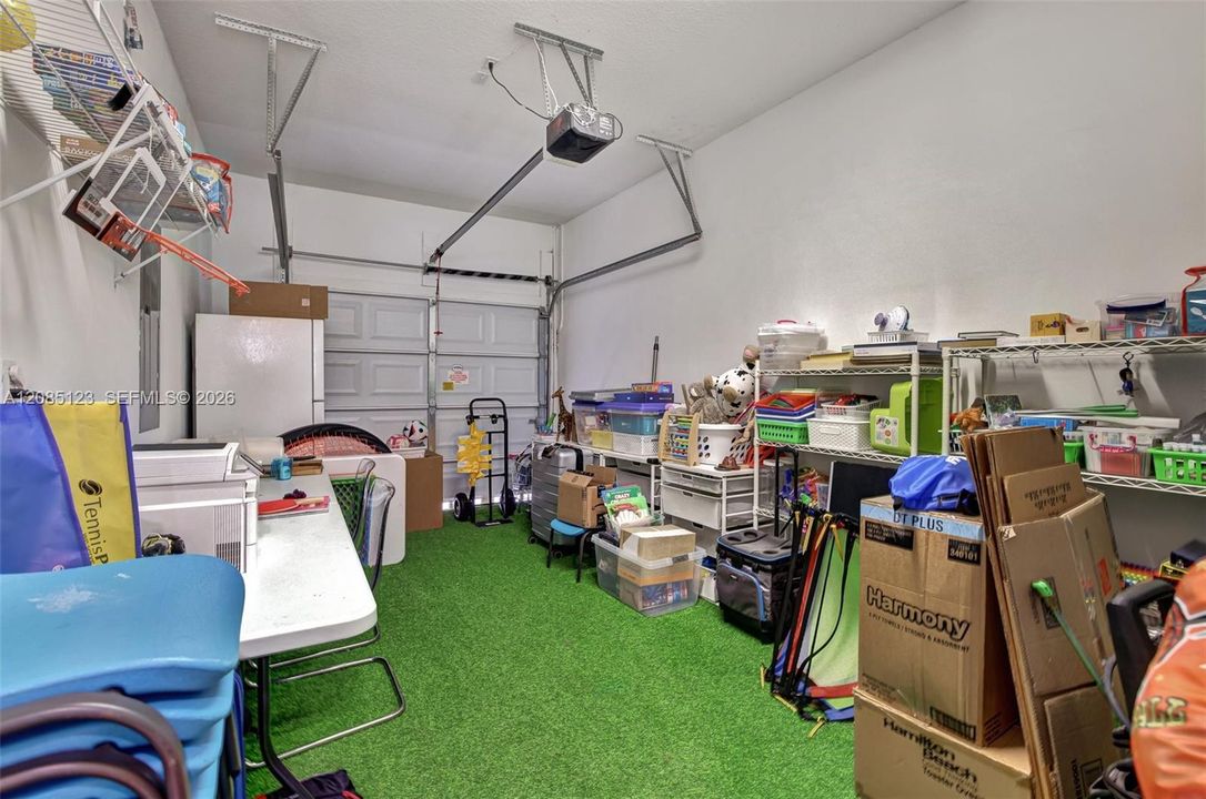 For Rent: $5,000 (4 beds, 2 baths, 2156 Square Feet)