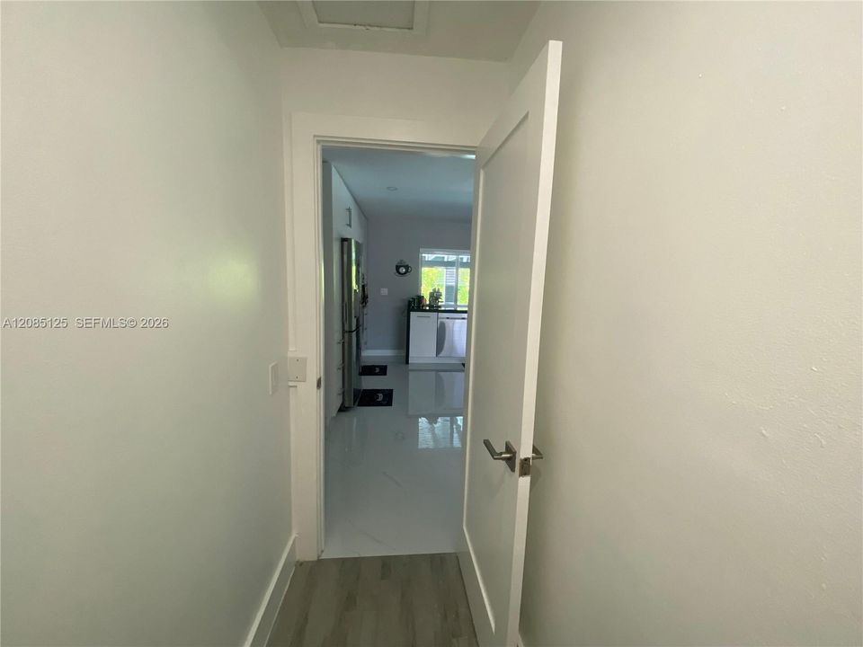 В аренду: $5,000 (3 спален, 3 ванн, 2245 Квадратных фут)