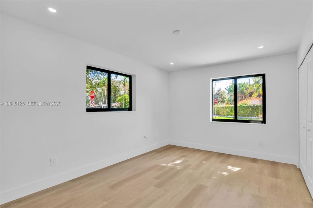 En Renta: $3,900 (3 camas, 2 baños, 900 Pies cuadrados)