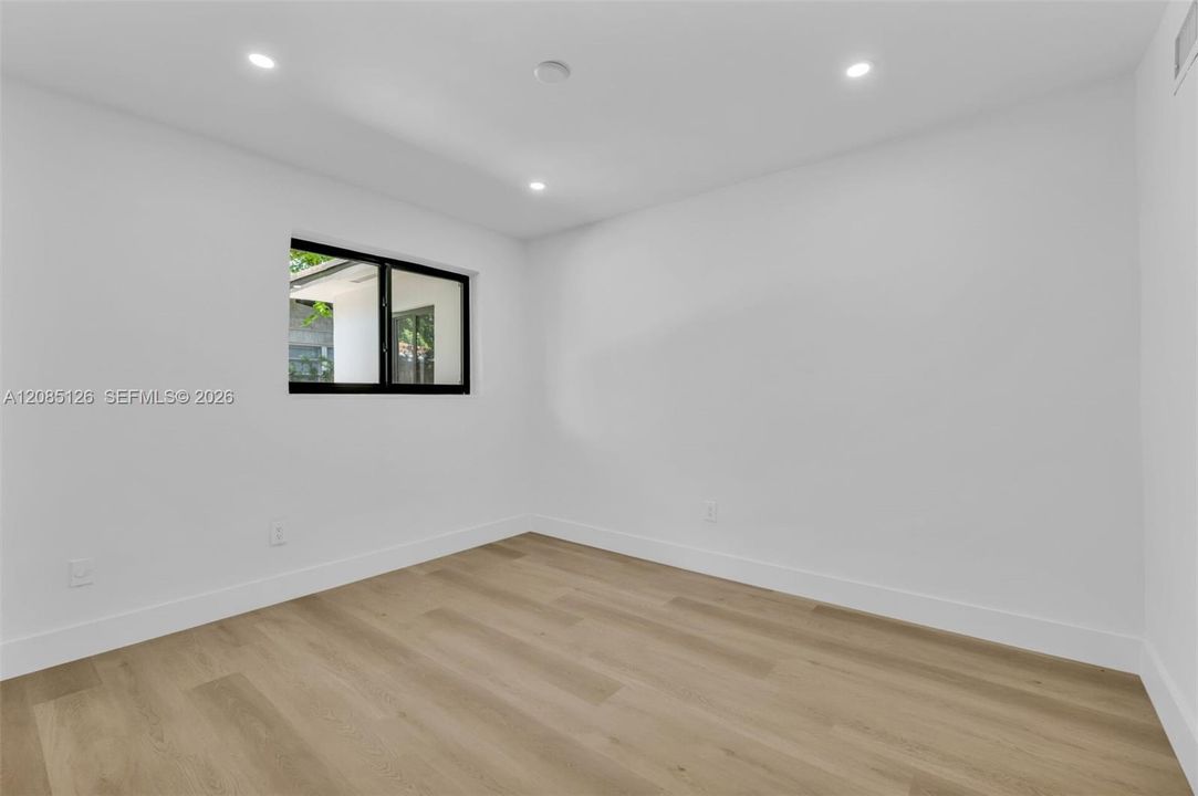En Renta: $3,900 (3 camas, 2 baños, 900 Pies cuadrados)