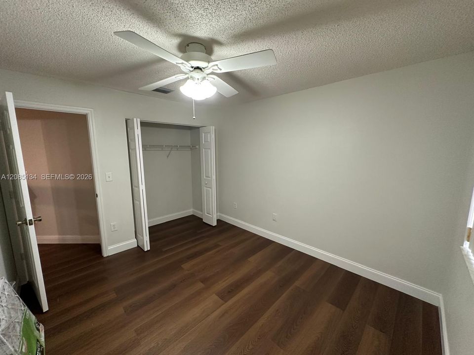 В аренду: $3,650 (4 спален, 2 ванн, 2353 Квадратных фут)