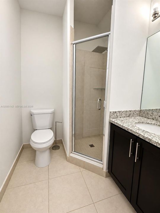 В аренду: $1,400 (1 спален, 1 ванн, 1680 Квадратных фут)