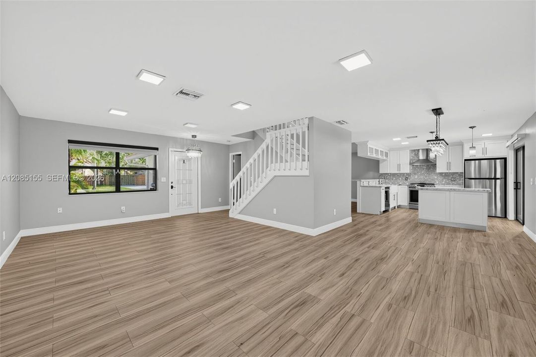 For Sale: $649,900 (4 beds, 2 baths, 2060 Square Feet)
