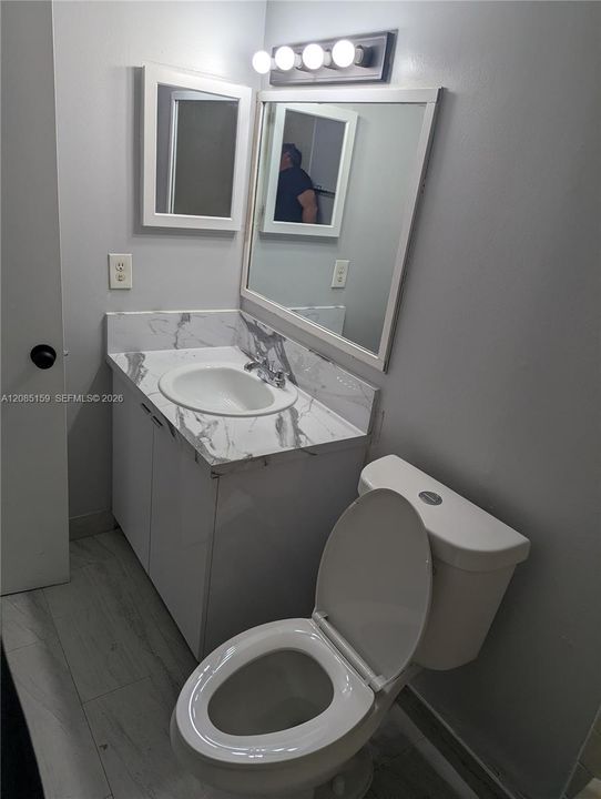 En Renta: $2,400 (2 camas, 2 baños, 848 Pies cuadrados)