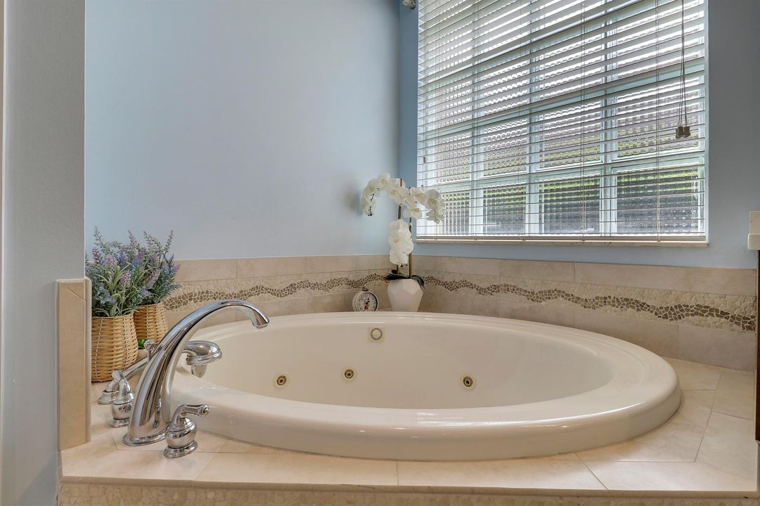 Deep Tub