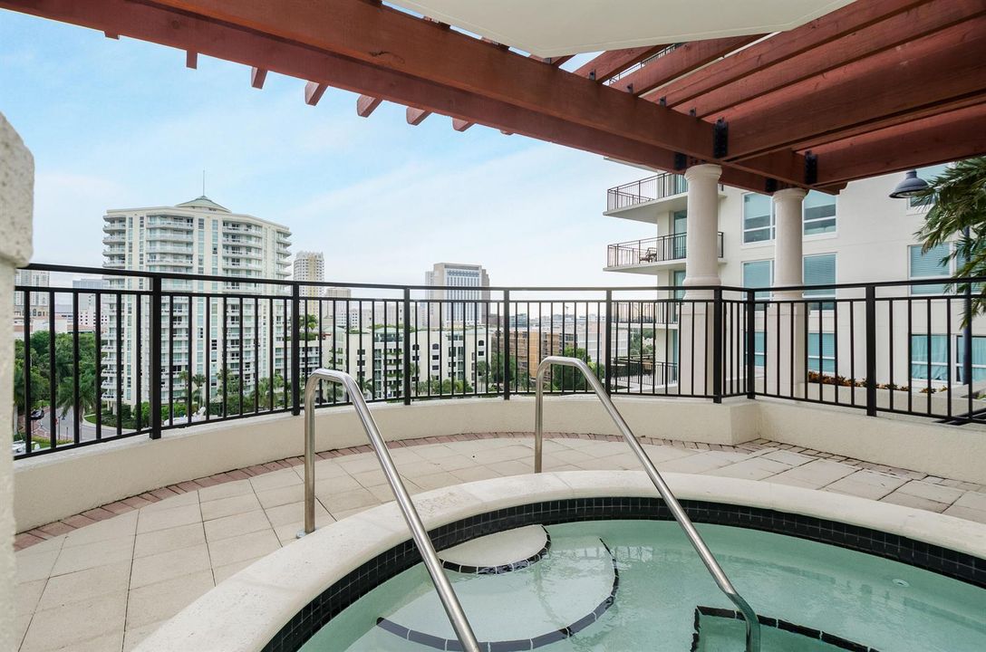 Pool Area Spa