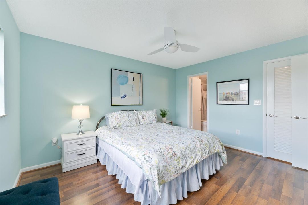 20260904 - 2901 Sunrise Lakes Dr 310 - M