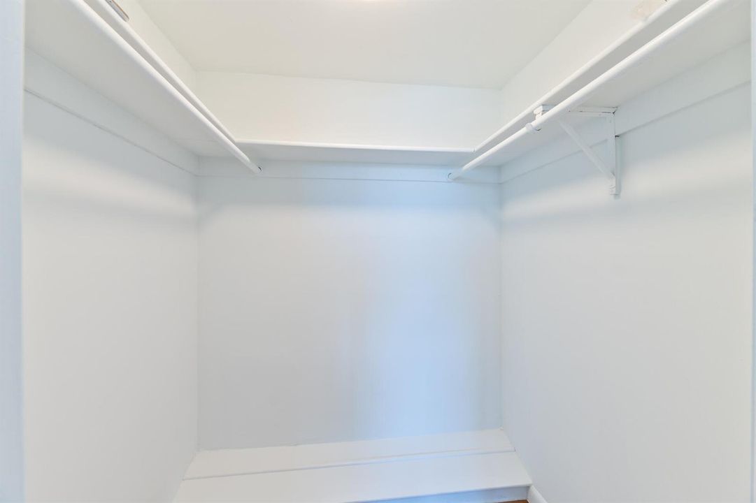 20260904 - 2901 Sunrise Lakes Dr 310 - M