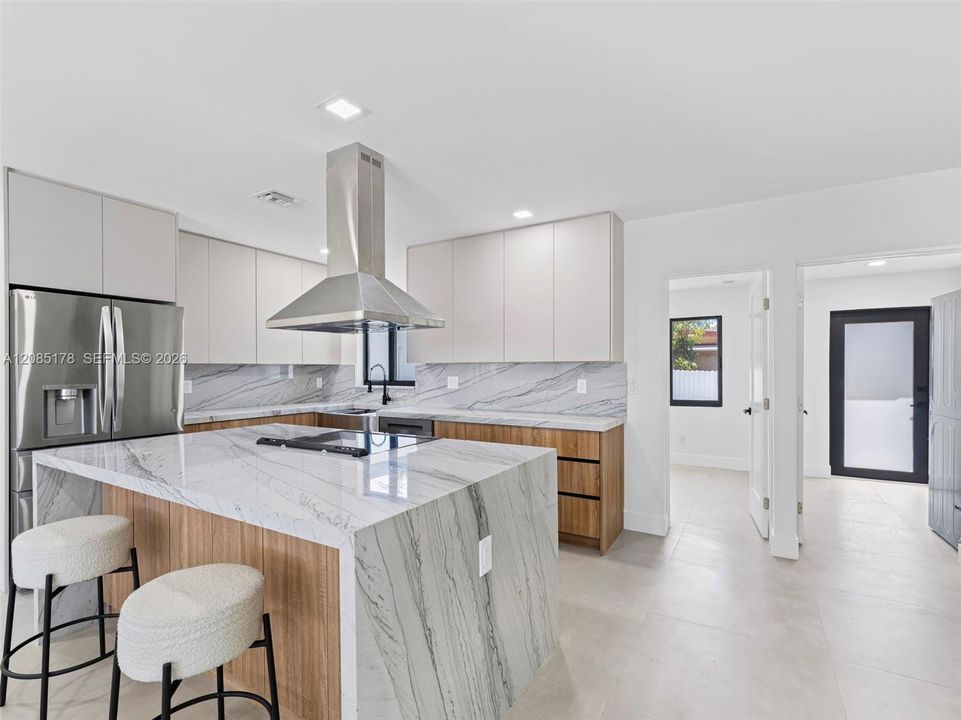 For Sale: $824,400 (5 beds, 3 baths, 2180 Square Feet)