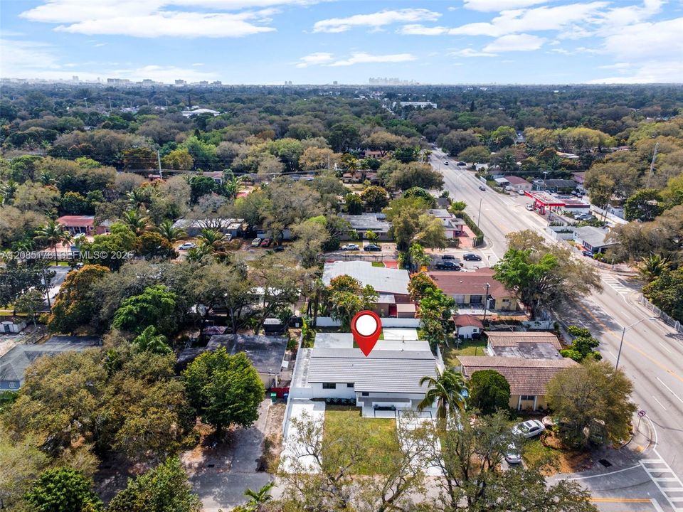 For Sale: $824,400 (5 beds, 3 baths, 2180 Square Feet)