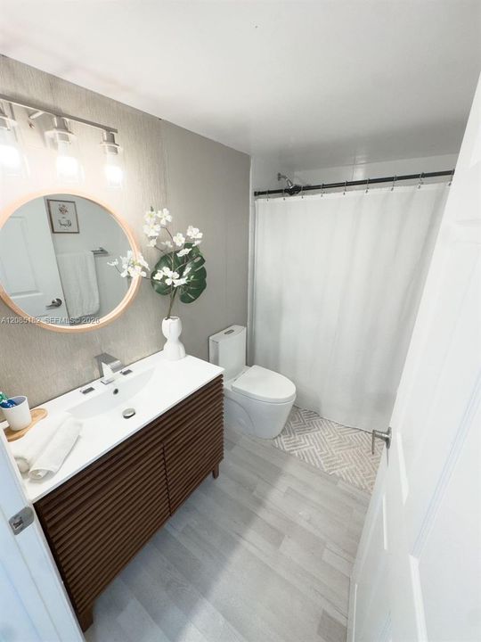 В аренду: $2,850 (3 спален, 2 ванн, 1090 Квадратных фут)