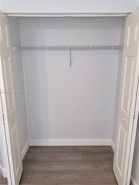 В аренду: $3,300 (4 спален, 2 ванн, 1666 Квадратных фут)
