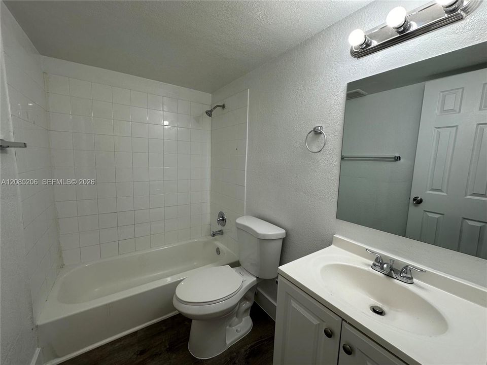 En Renta: $1,595 (1 camas, 1 baños, 0 Pies cuadrados)