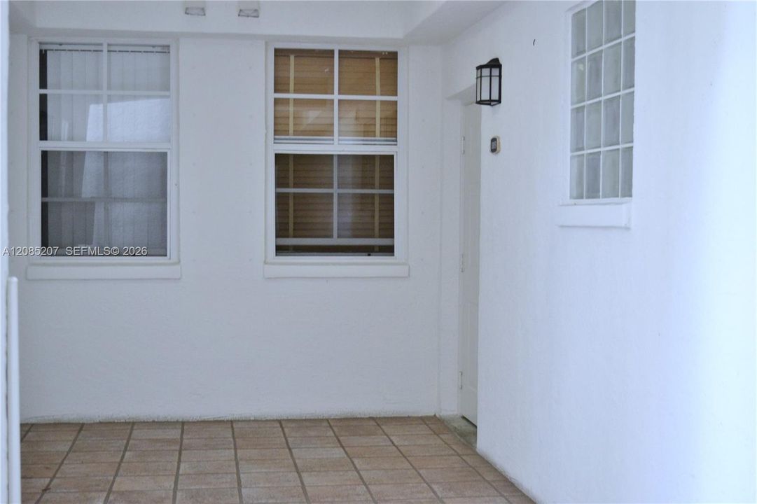 En Renta: $2,900 (2 camas, 2 baños, 1077 Pies cuadrados)