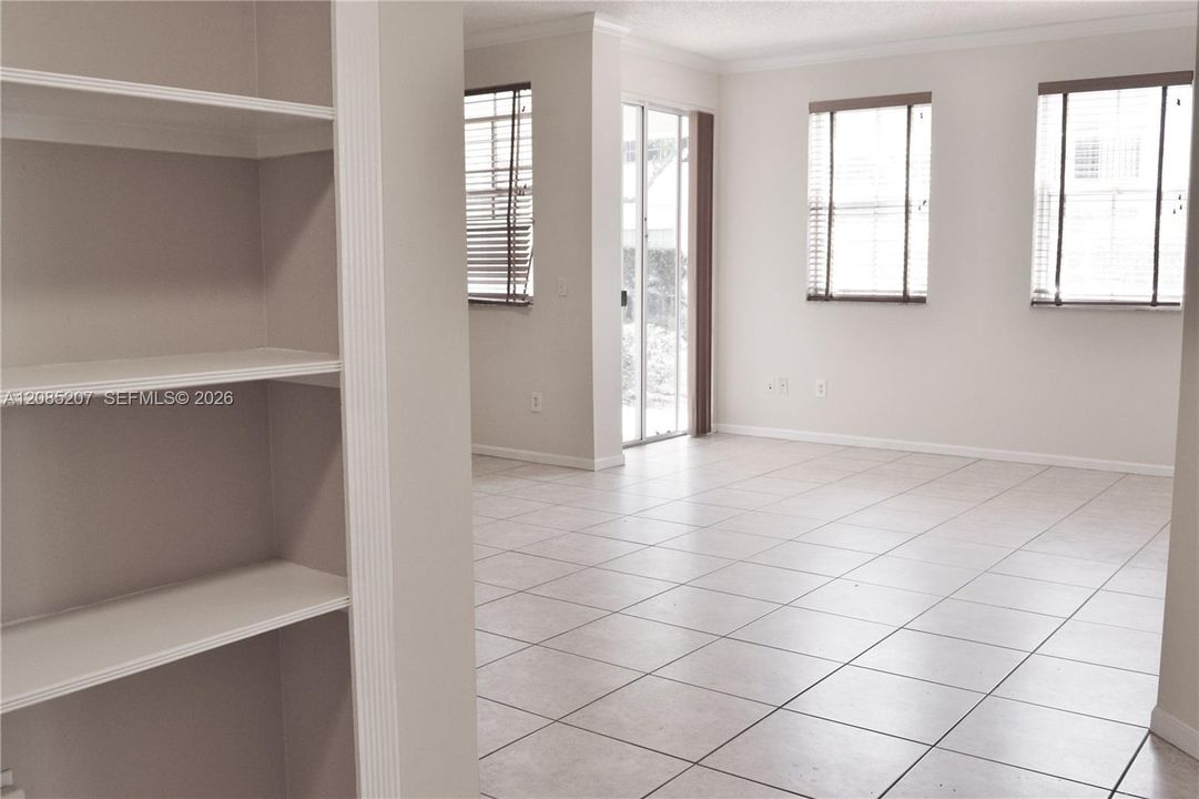 En Renta: $2,900 (2 camas, 2 baños, 1077 Pies cuadrados)