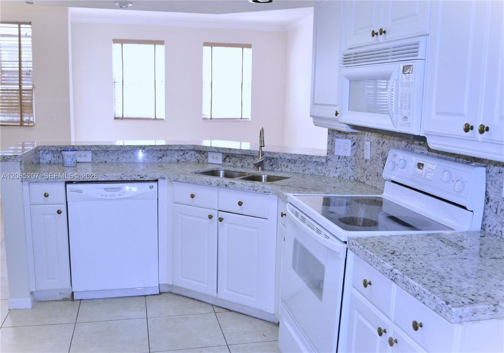 En Renta: $2,900 (2 camas, 2 baños, 1077 Pies cuadrados)