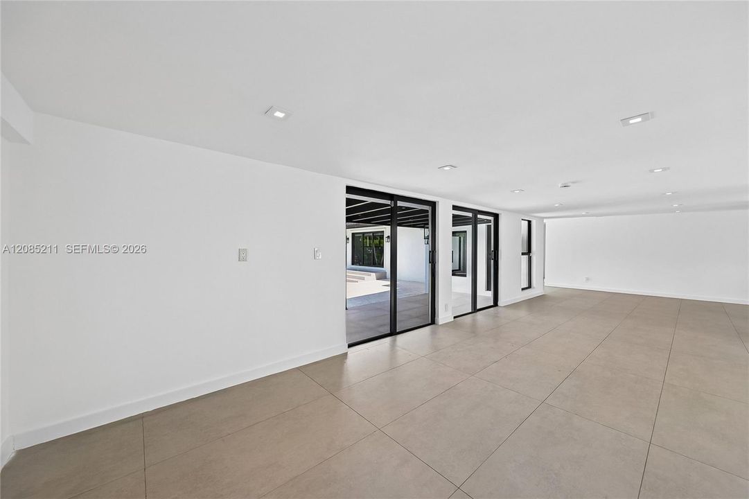 For Rent: $15,000 (4 beds, 4 baths, 2948 Square Feet)