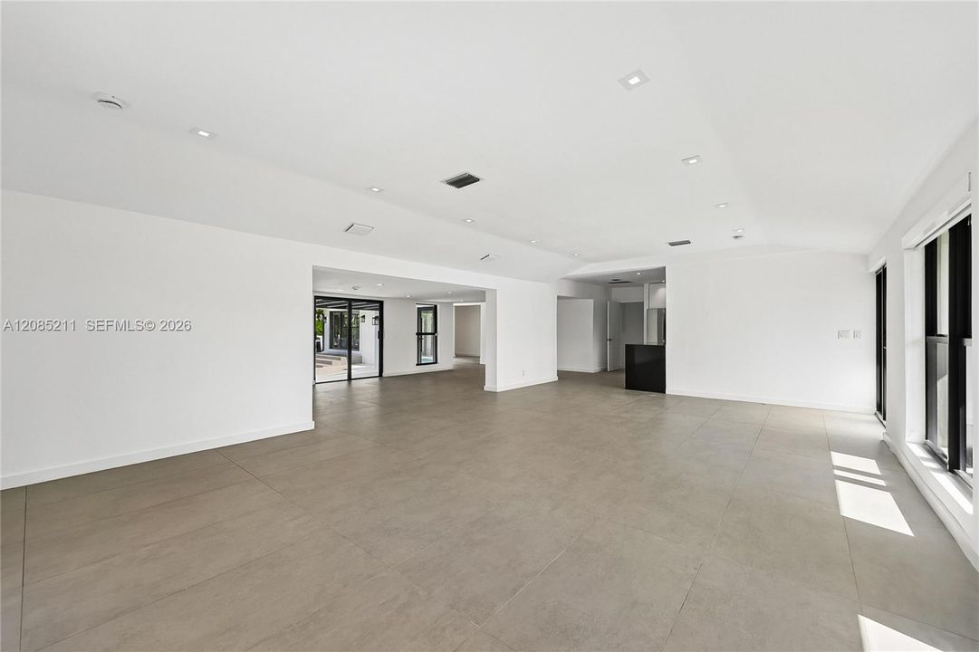 For Rent: $15,000 (4 beds, 4 baths, 2948 Square Feet)