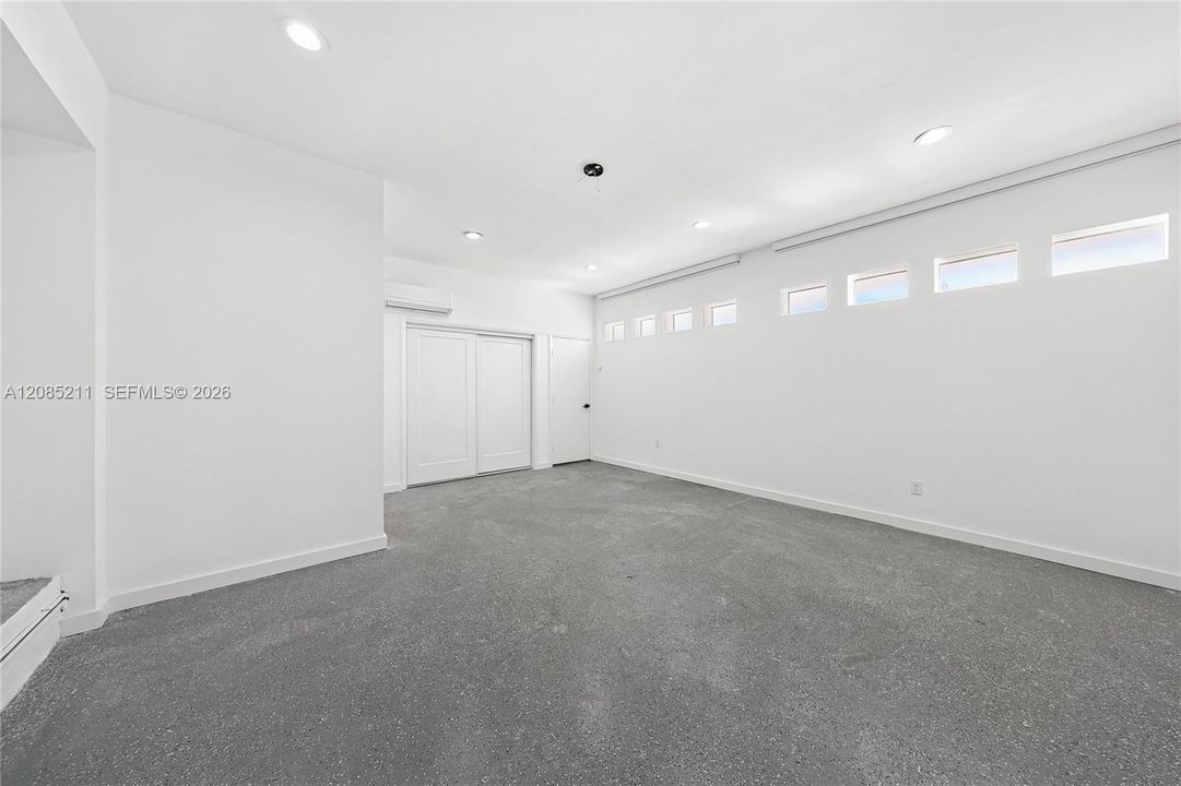 For Rent: $15,000 (4 beds, 4 baths, 2948 Square Feet)