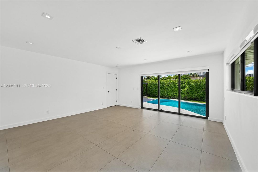 For Rent: $15,000 (4 beds, 4 baths, 2948 Square Feet)