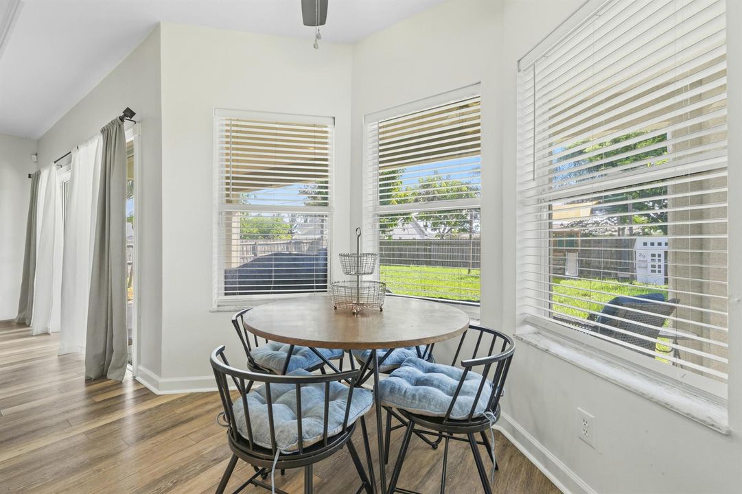 Breakfast Nook