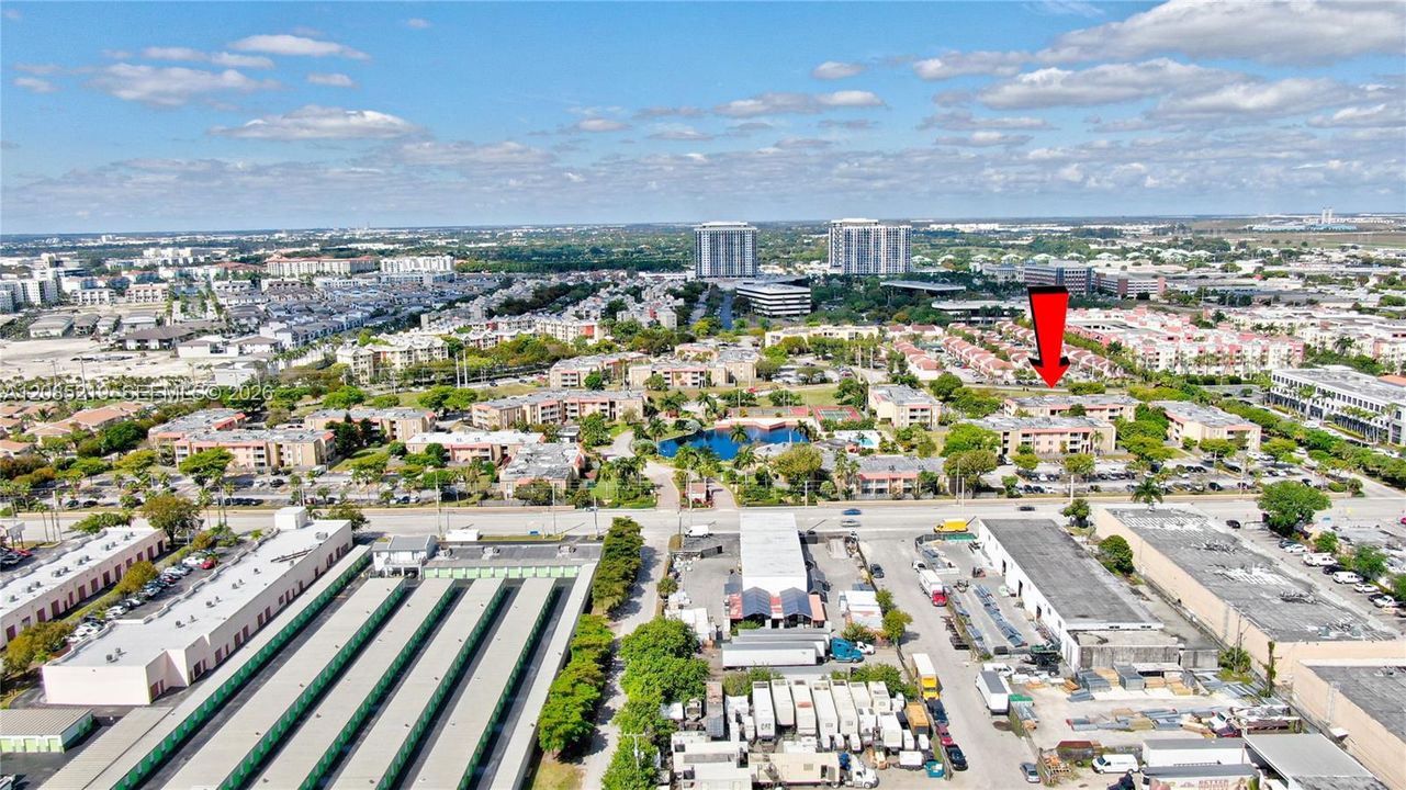 В аренду: $1,850 (1 спален, 1 ванн, 810 Квадратных фут)