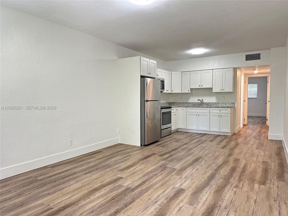 В аренду: $1,695 (1 спален, 1 ванн, 0 Квадратных фут)