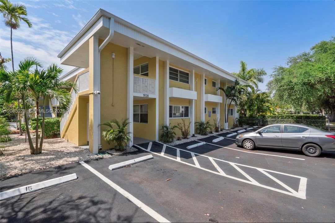 В аренду: $1,695 (1 спален, 1 ванн, 0 Квадратных фут)