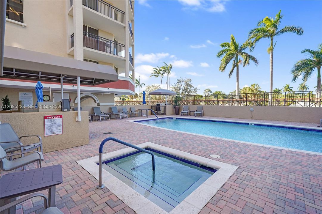 En Venta: $759,900 (2 camas, 2 baños, 1397 Pies cuadrados)