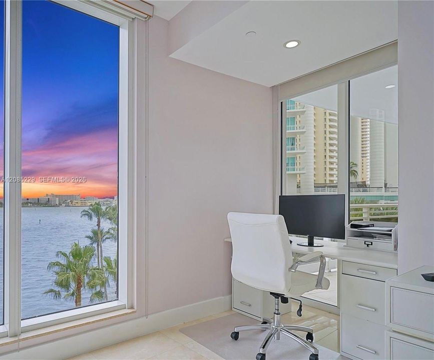 For Rent: $6,000 (2 beds, 2 baths, 1301 Square Feet)