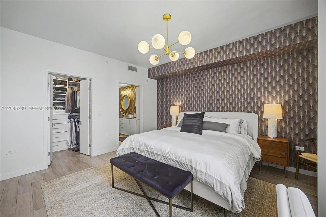 На продажу: $699,000 (2 спален, 2 ванн, 1096 Квадратных фут)