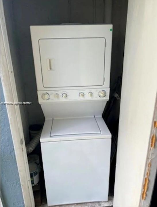 В аренду: $2,200 (2 спален, 2 ванн, 1000 Квадратных фут)