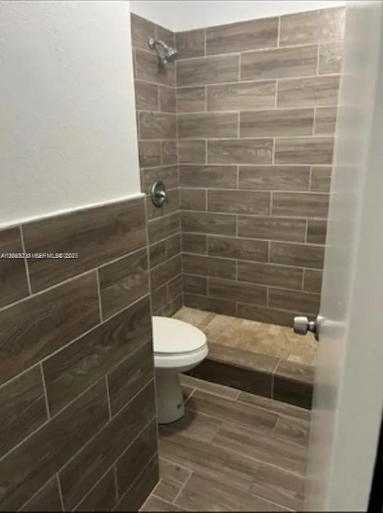 В аренду: $2,200 (2 спален, 2 ванн, 1000 Квадратных фут)